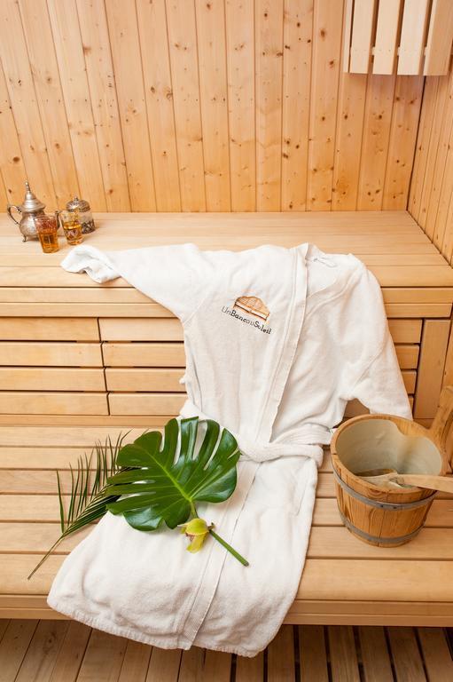 Un Banc Au Soleil Bed and Breakfast Marsilly  Buitenkant foto