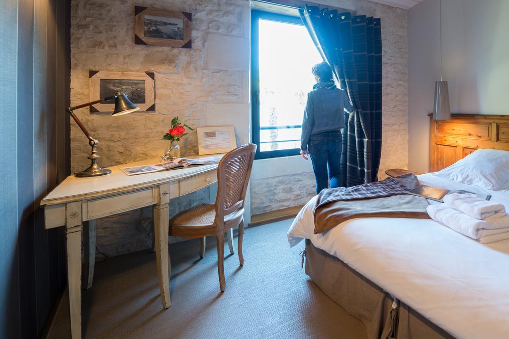 Un Banc Au Soleil Bed and Breakfast Marsilly  Kamer foto