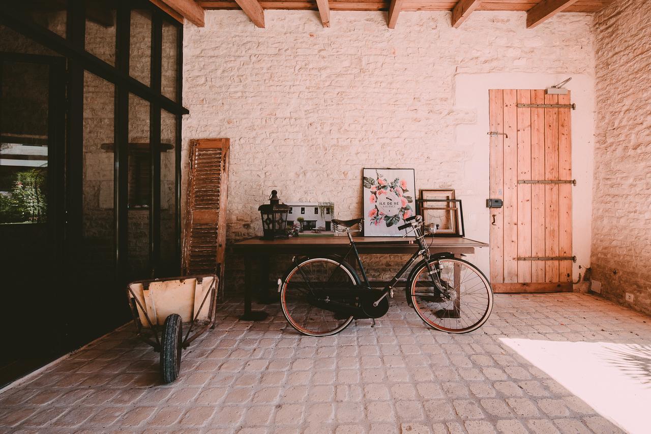 Un Banc Au Soleil Bed and Breakfast Marsilly  Buitenkant foto