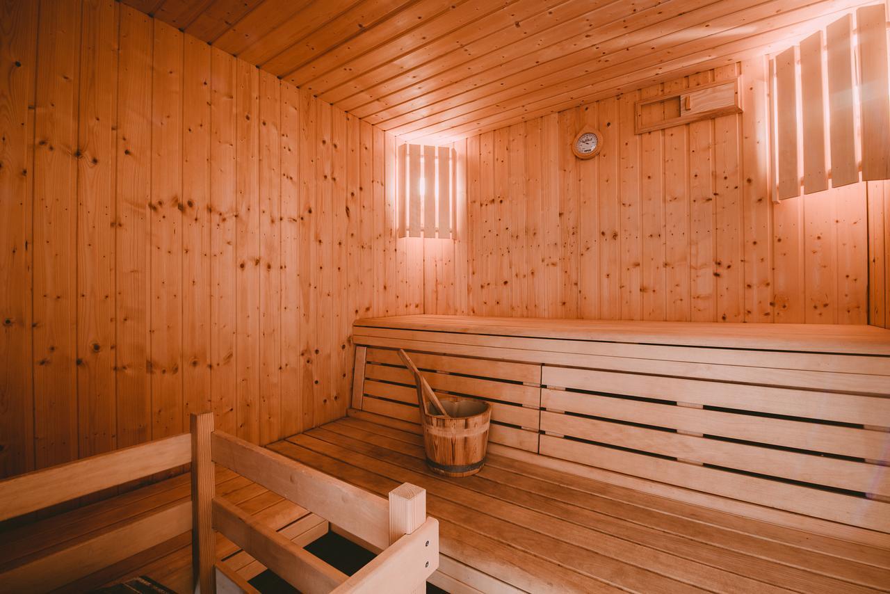 Un Banc Au Soleil Bed and Breakfast Marsilly  Buitenkant foto